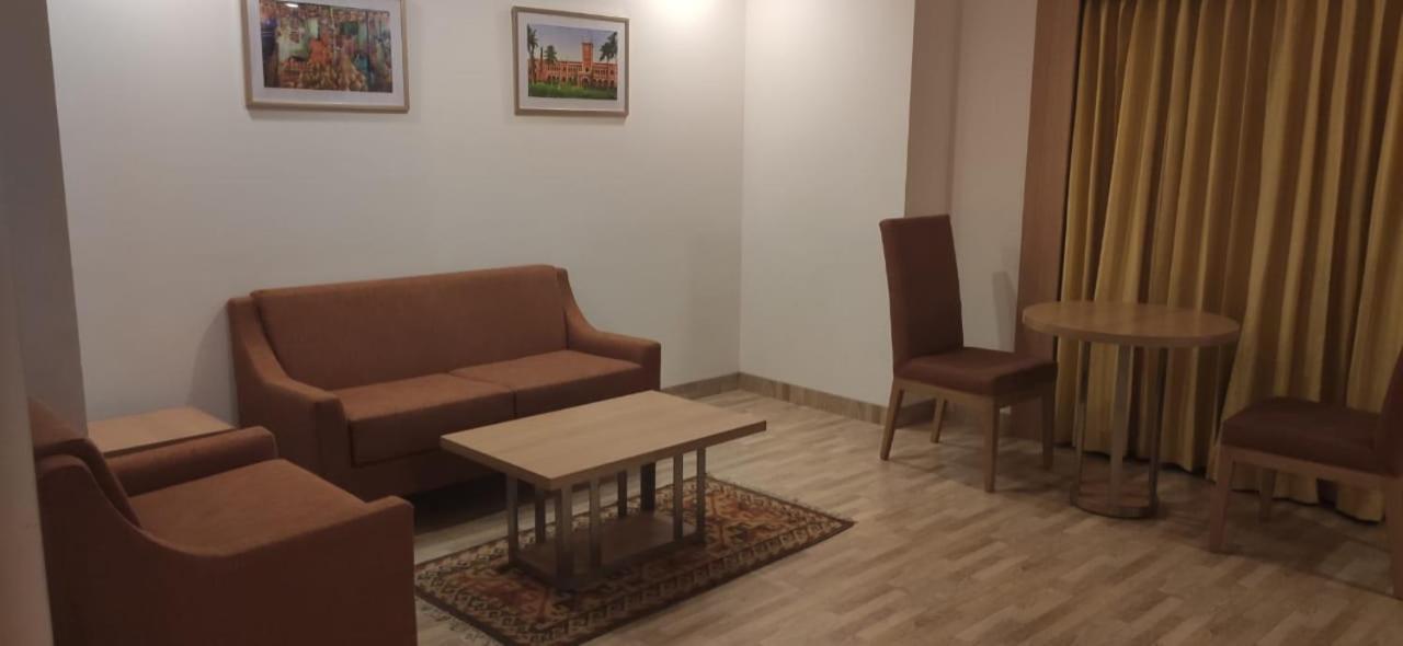Lemon Tree Hotel Коимбатур Экстерьер фото