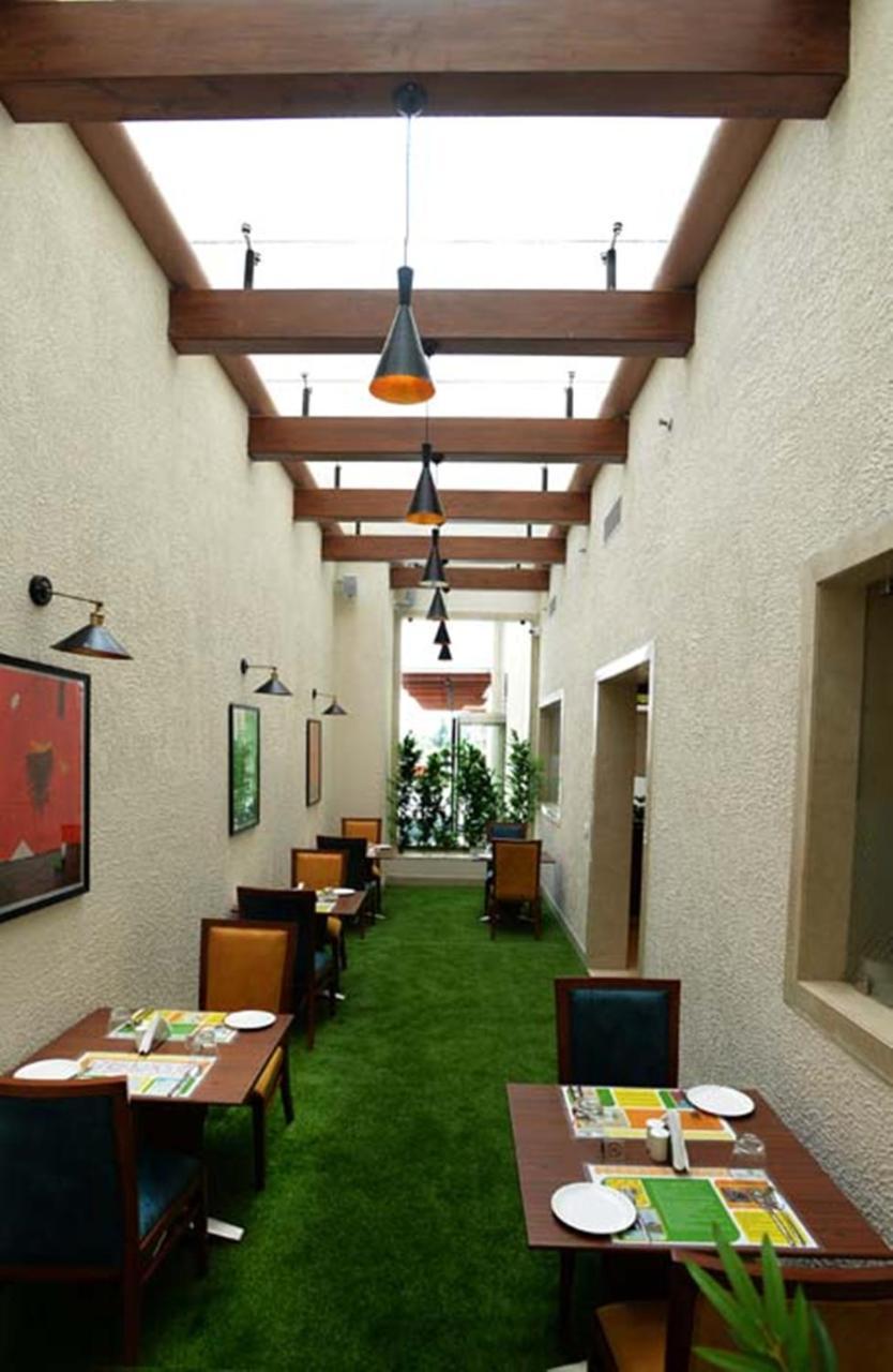 Lemon Tree Hotel Коимбатур Экстерьер фото