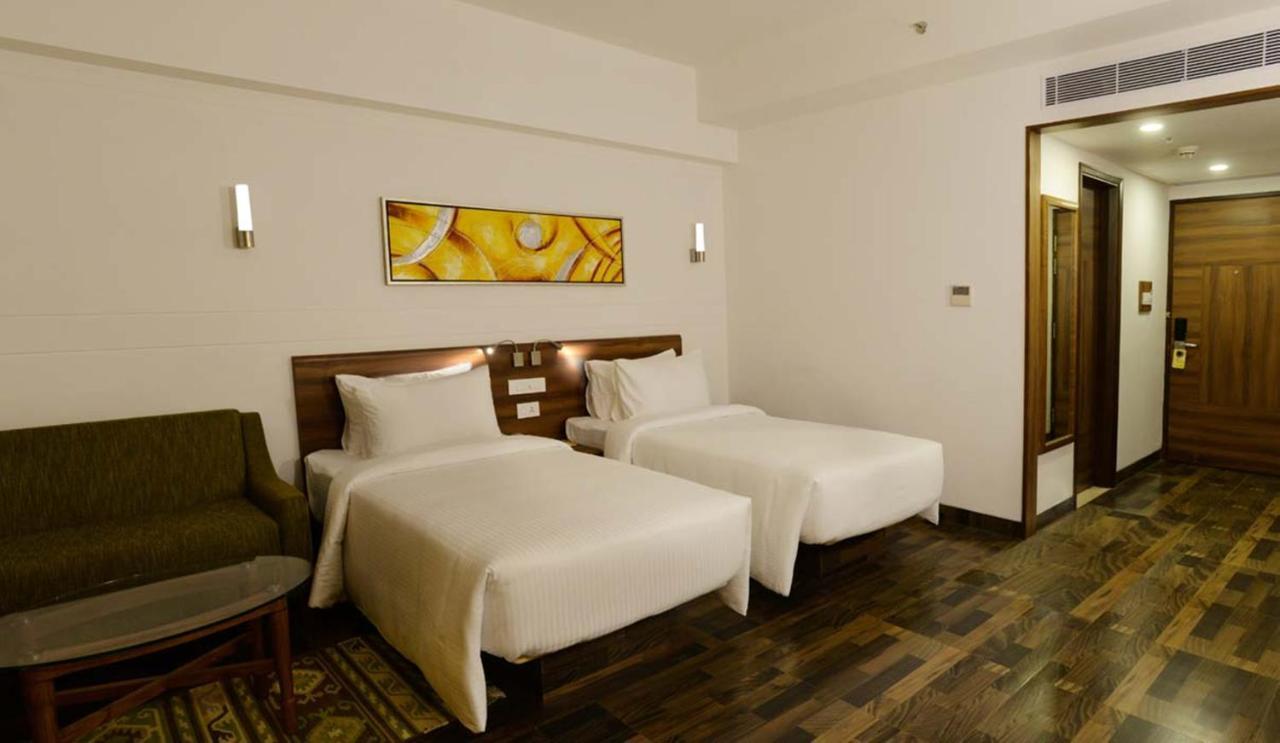 Lemon Tree Hotel Коимбатур Экстерьер фото
